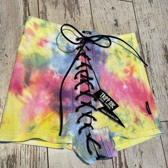 Tripp nyc Pants - TRIPP NYC High Waist Festival Rainbow Tie Dye Corset Shorts NWT size 28/7